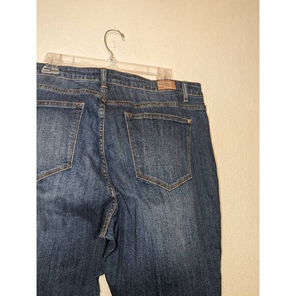 Women's Judy Blue Medium Wash Cropped Straight Fit Tassel Hem Jeans 1XL - Picture 16 of 16